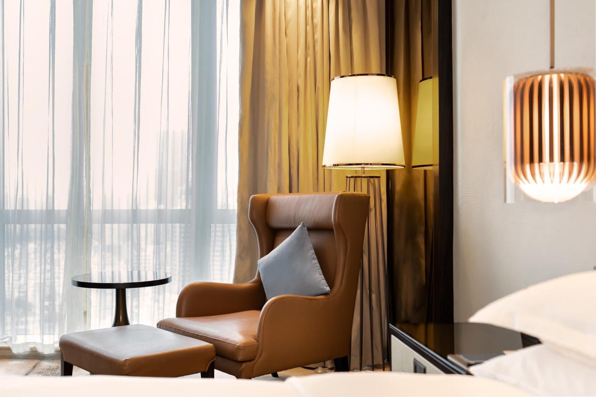 Hilton Shenzhen Futian, Metro Station At Hotel Front Door, Close To Futian Convention & Exhibition Center Bagian luar foto