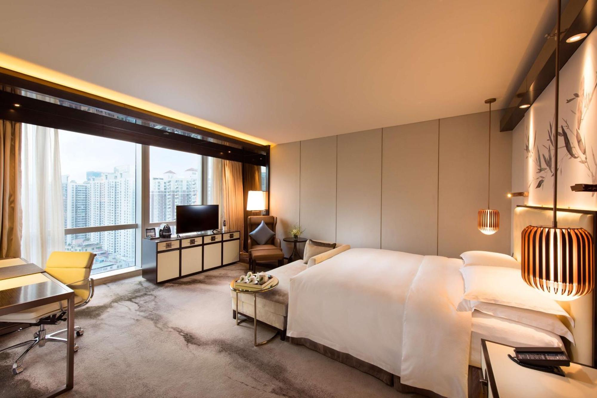 Hilton Shenzhen Futian, Metro Station At Hotel Front Door, Close To Futian Convention & Exhibition Center Bagian luar foto
