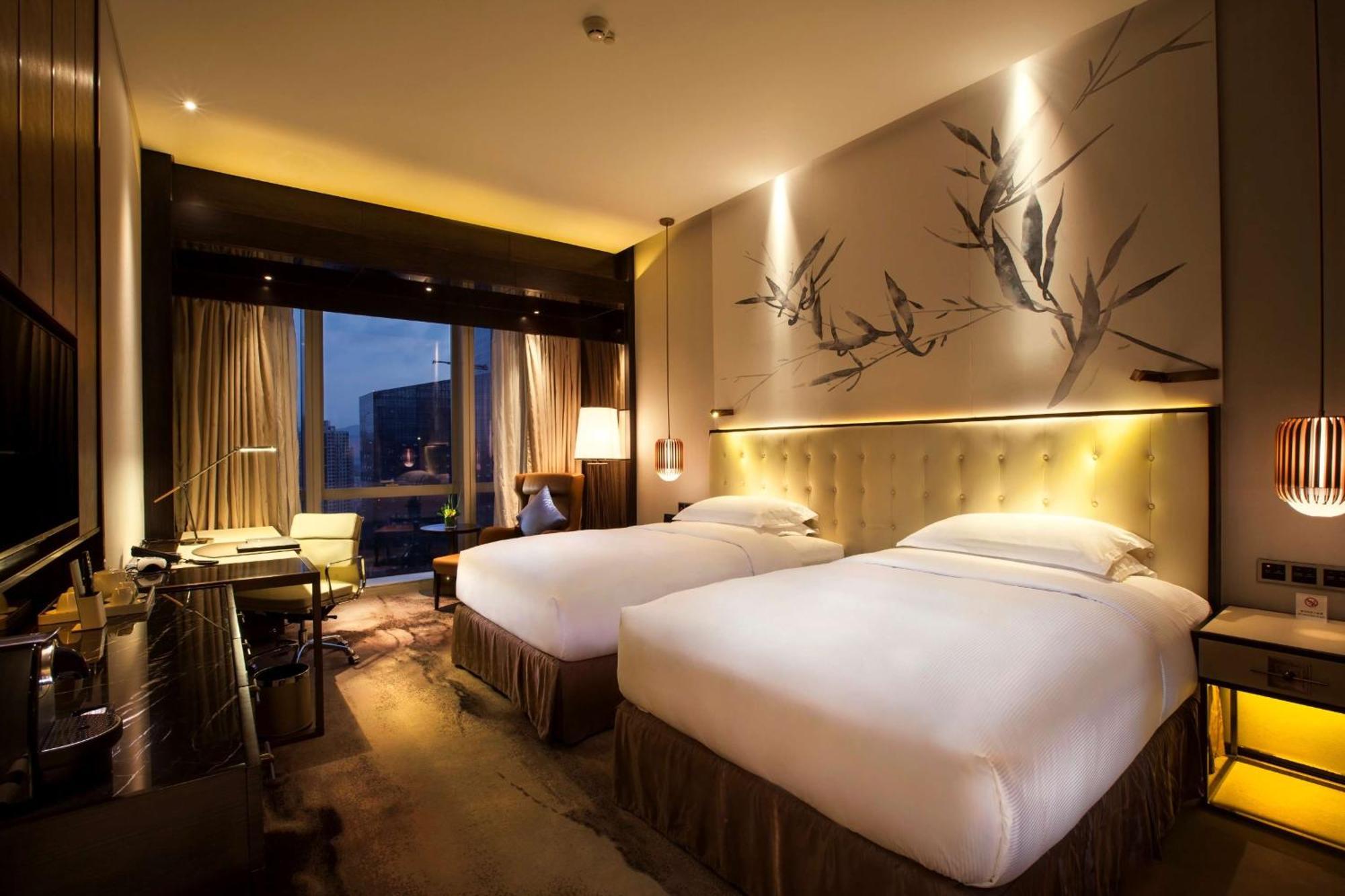 Hilton Shenzhen Futian, Metro Station At Hotel Front Door, Close To Futian Convention & Exhibition Center Bagian luar foto