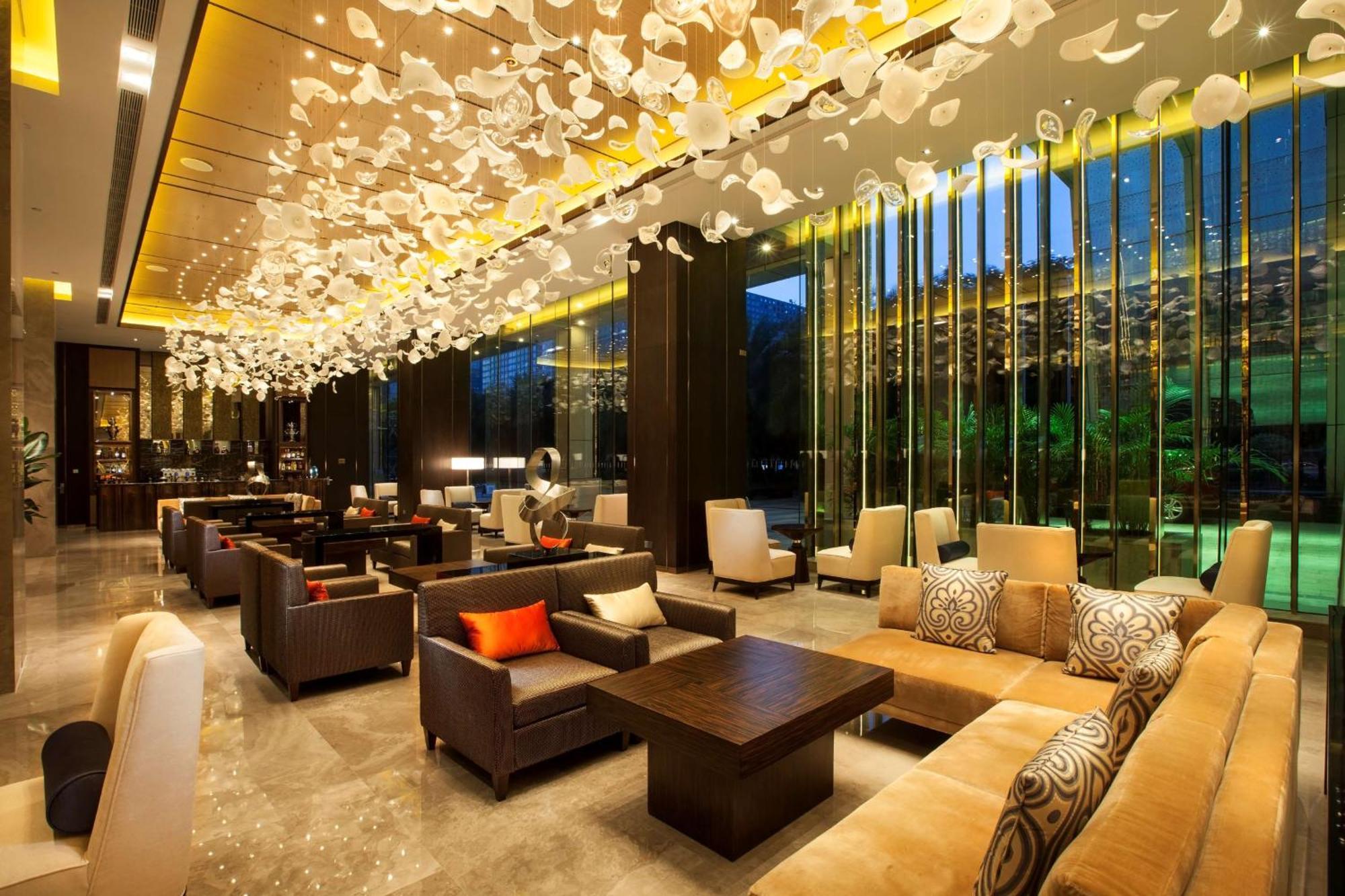 Hilton Shenzhen Futian, Metro Station At Hotel Front Door, Close To Futian Convention & Exhibition Center Bagian luar foto